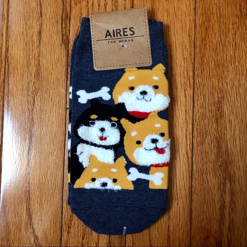 5 Pairs Women’s Aires Graphic No Show Ankle Socks - Picture 2 of 6